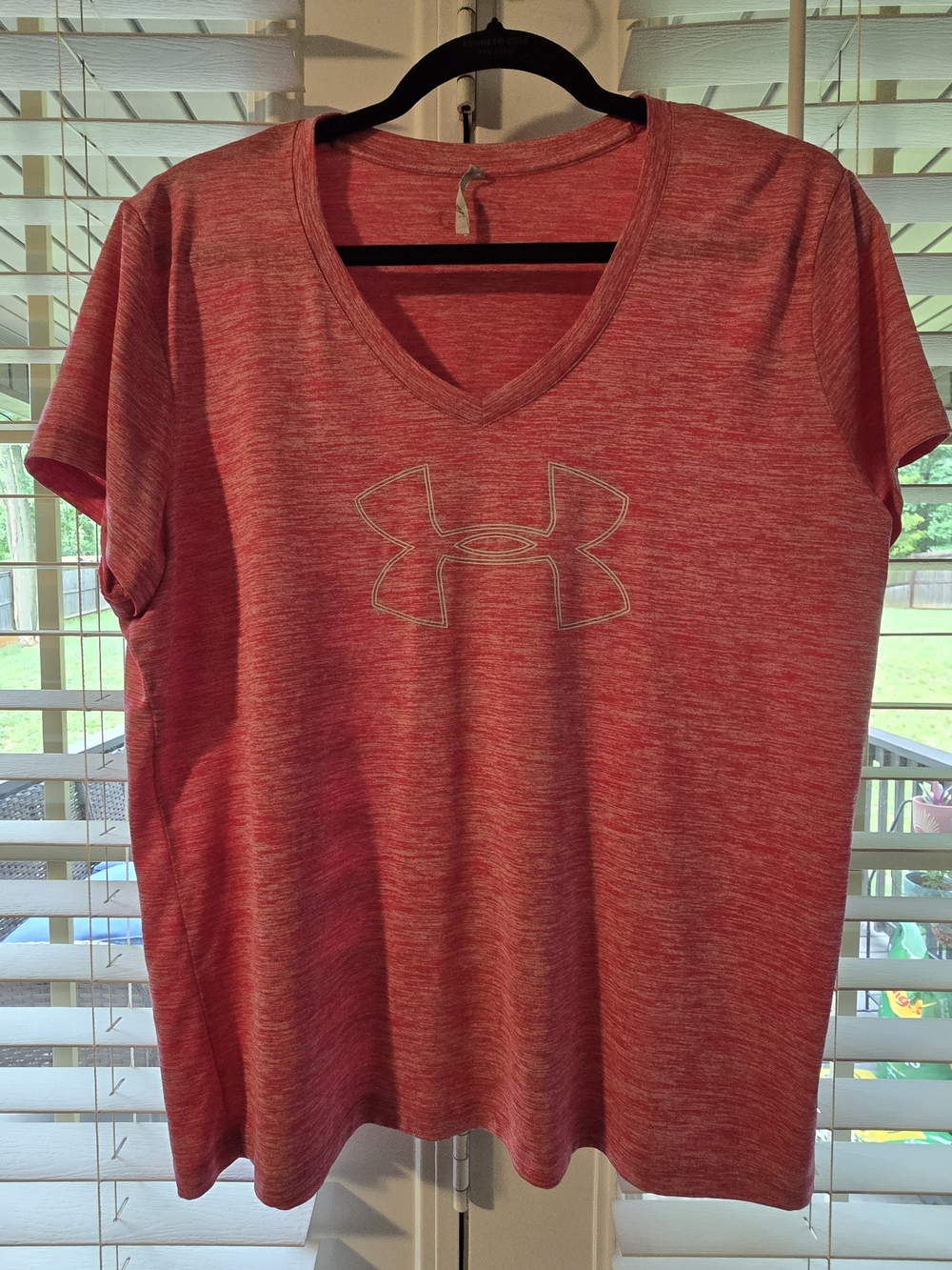 Under Armour Heathered Pink Performance Tshirt Sz XL